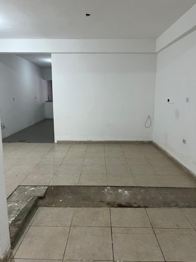 Casa para alugar com 2 quartos, 85m² - Foto 3