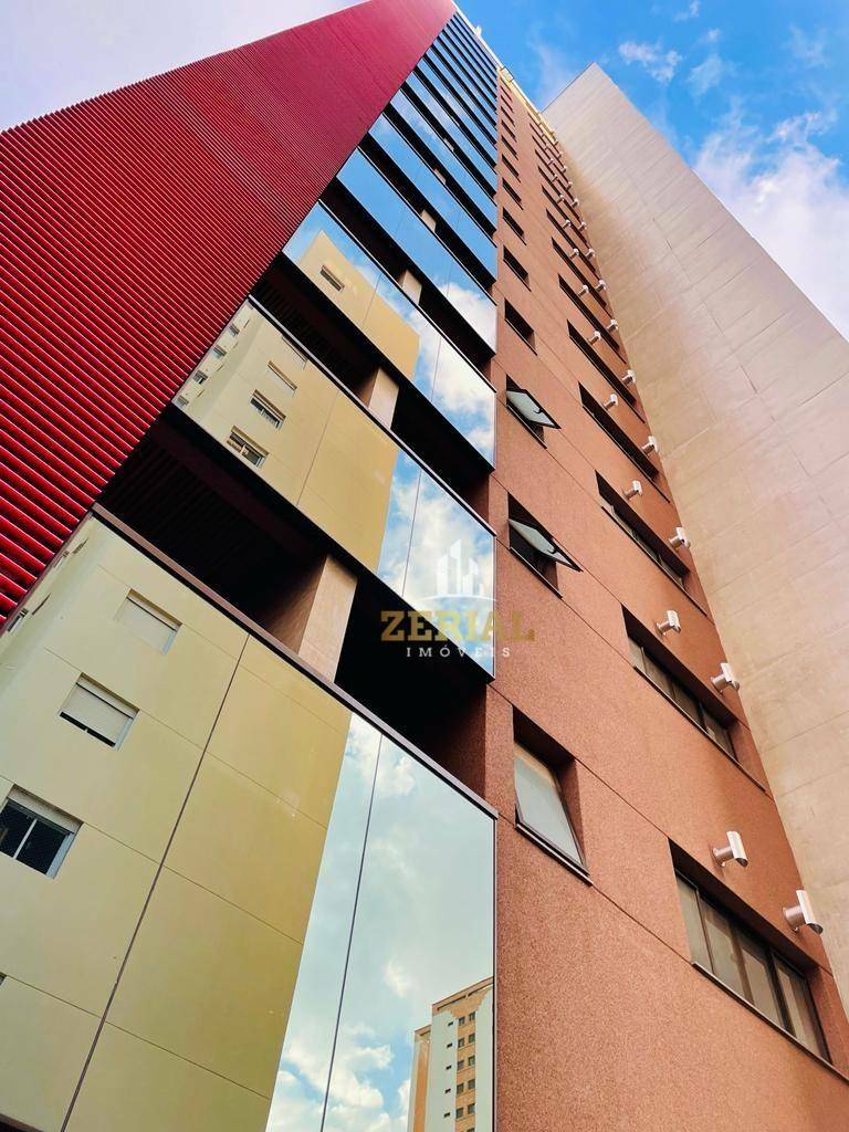 Apartamento à venda com 3 quartos, 175m² - Foto 2