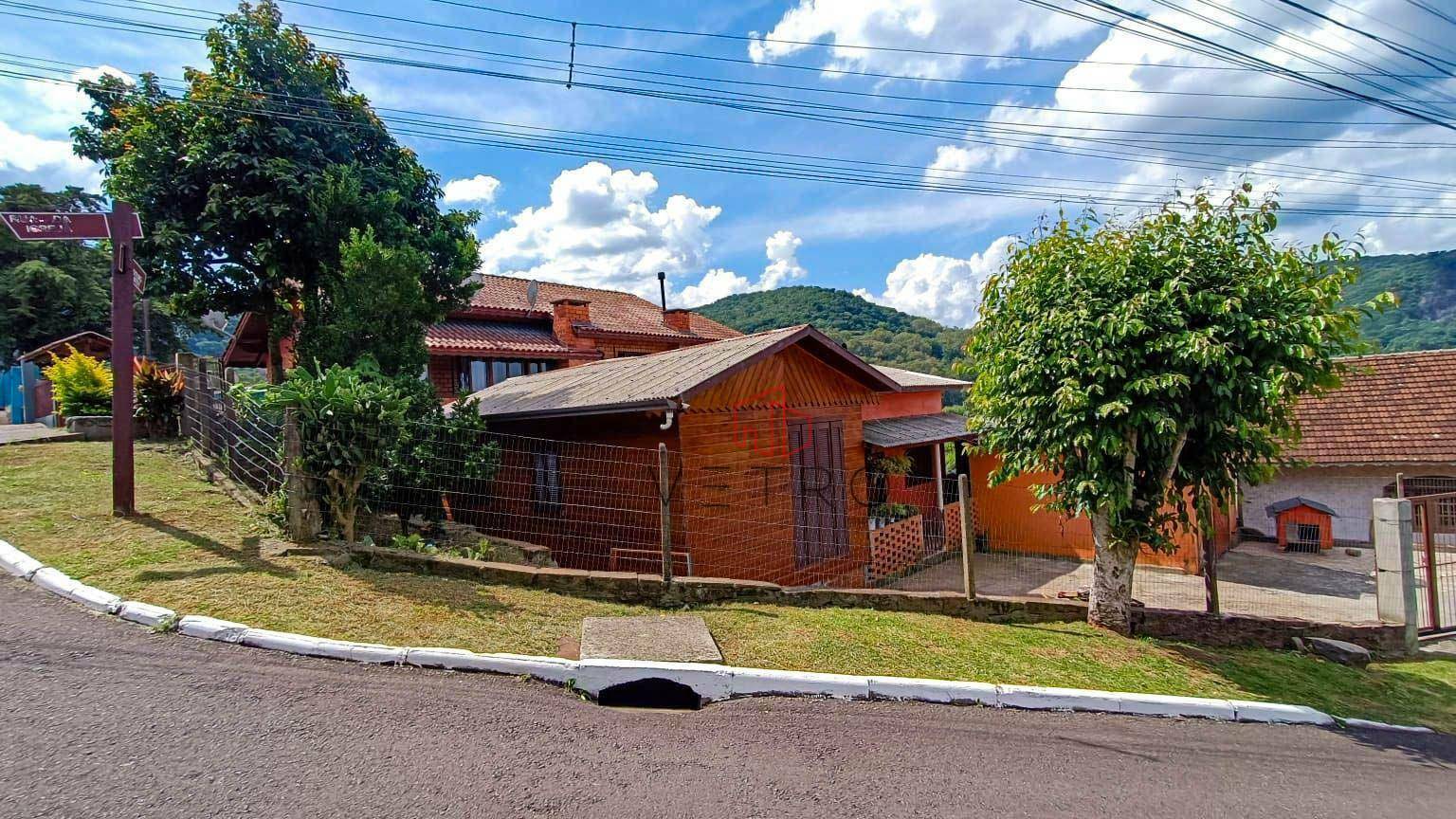 Casa à venda com 2 quartos, 74m² - Foto 5