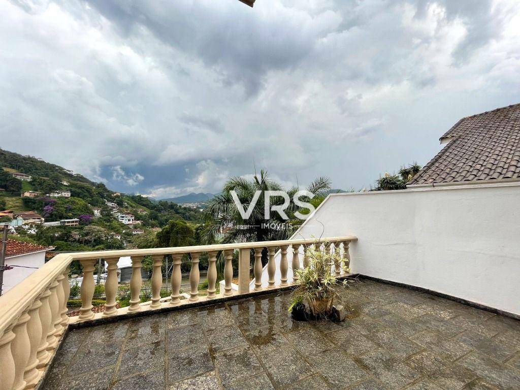 Casa à venda com 4 quartos, 195m² - Foto 34