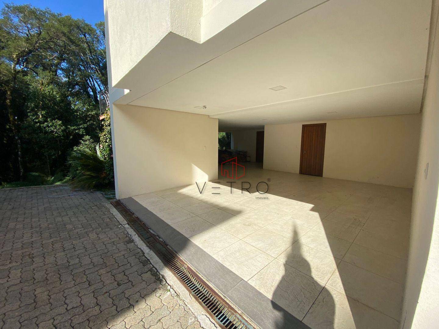 Casa de Condomínio à venda com 4 quartos, 307m² - Foto 5