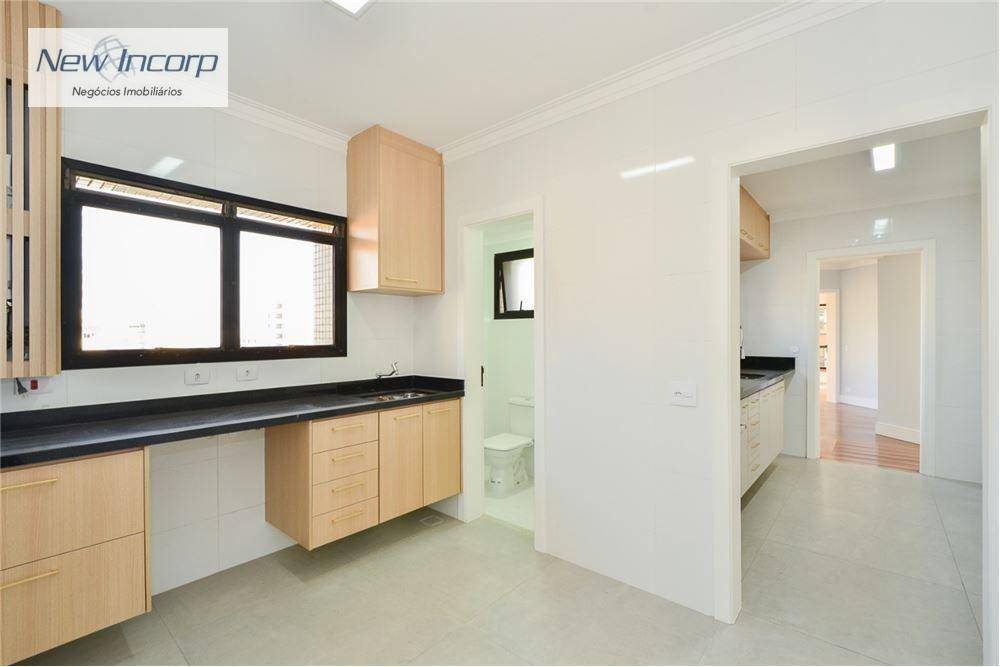 Apartamento à venda com 4 quartos, 185m² - Foto 3