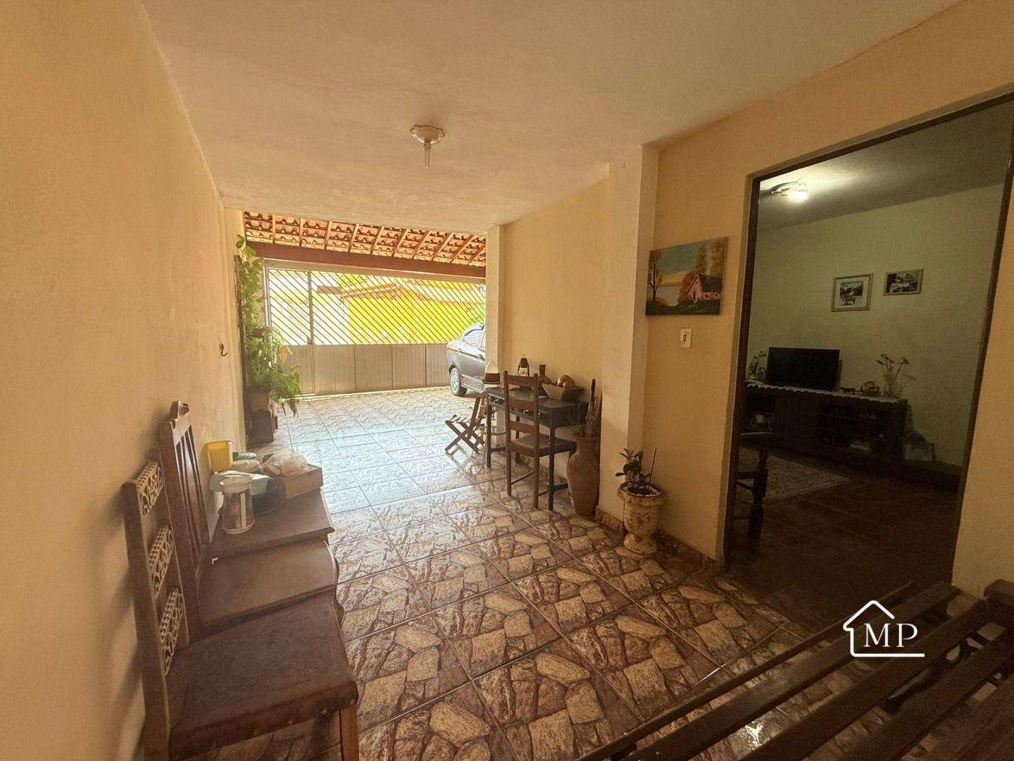 Casa, 2 quartos, 102 m² - Foto 1