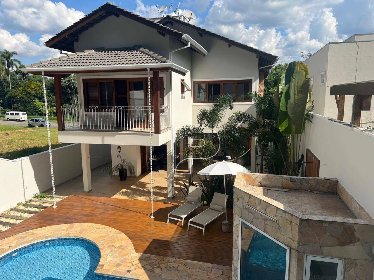 Casa de Condomínio à venda com 3 quartos, 520m² - Foto 2