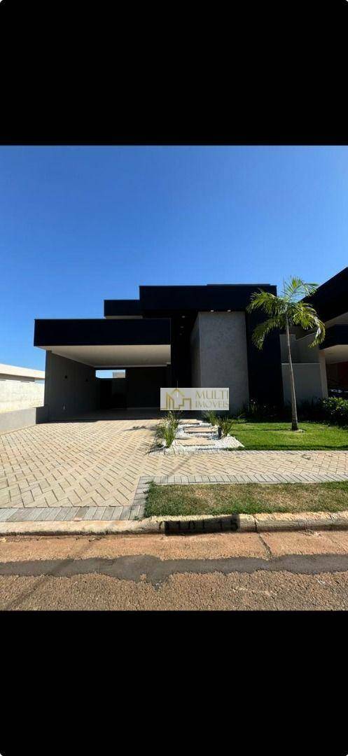 Casa à venda com 3 quartos, 200m² - Foto 1