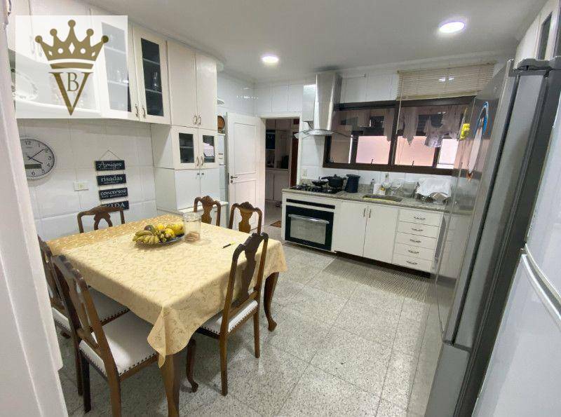 Apartamento à venda com 3 quartos, 176m² - Foto 6