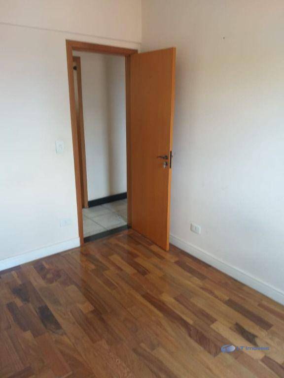 Apartamento à venda com 3 quartos, 91m² - Foto 23