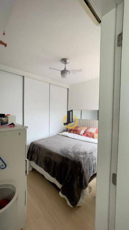 Apartamento à venda com 2 quartos, 71m² - Foto 7