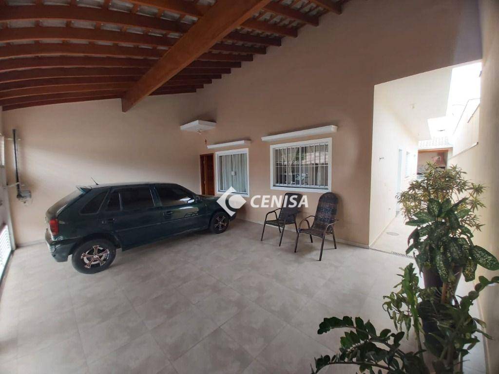 Casa à venda com 3 quartos, 100m² - Foto 3