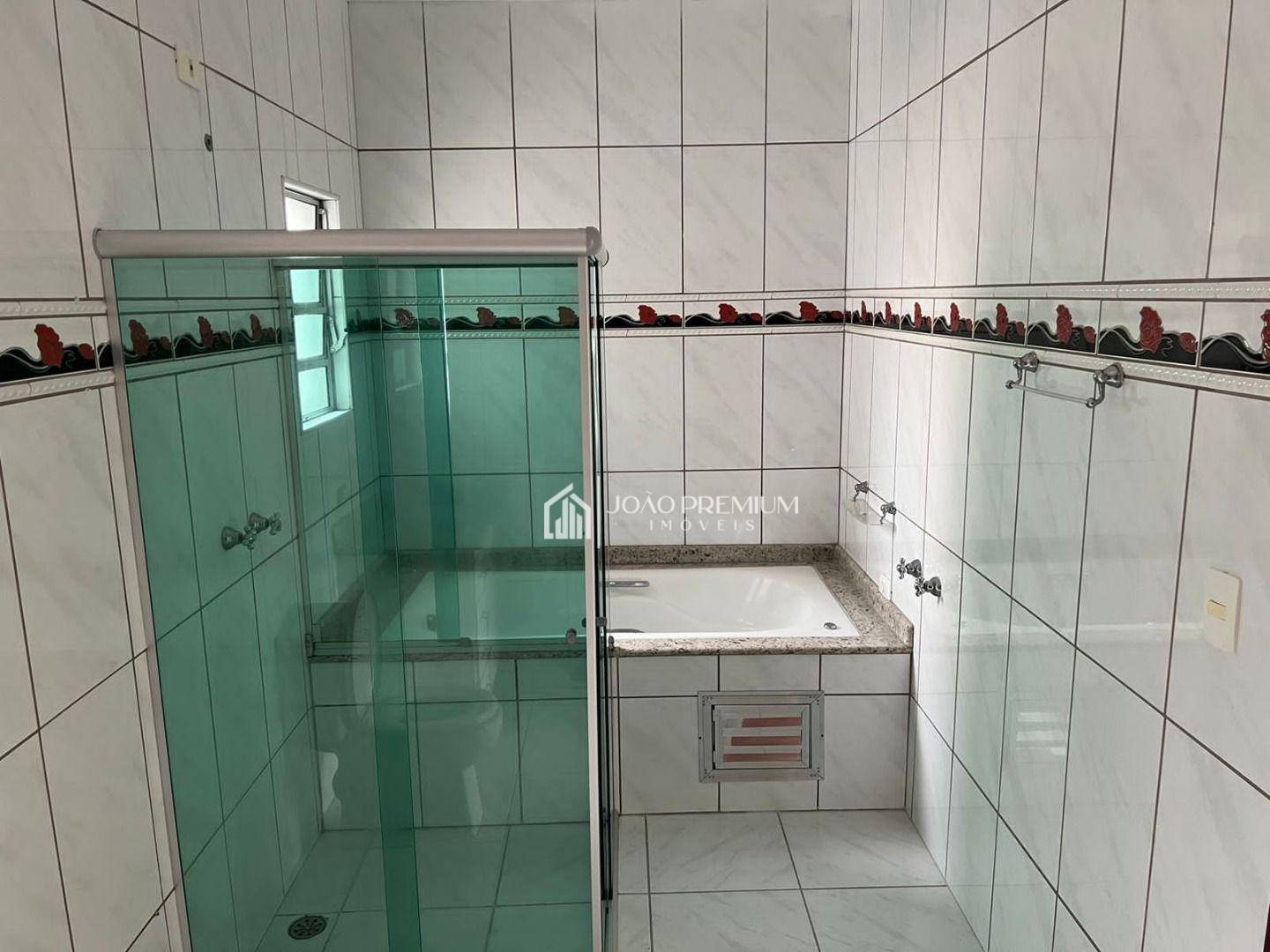 Sobrado à venda com 4 quartos, 320m² - Foto 10