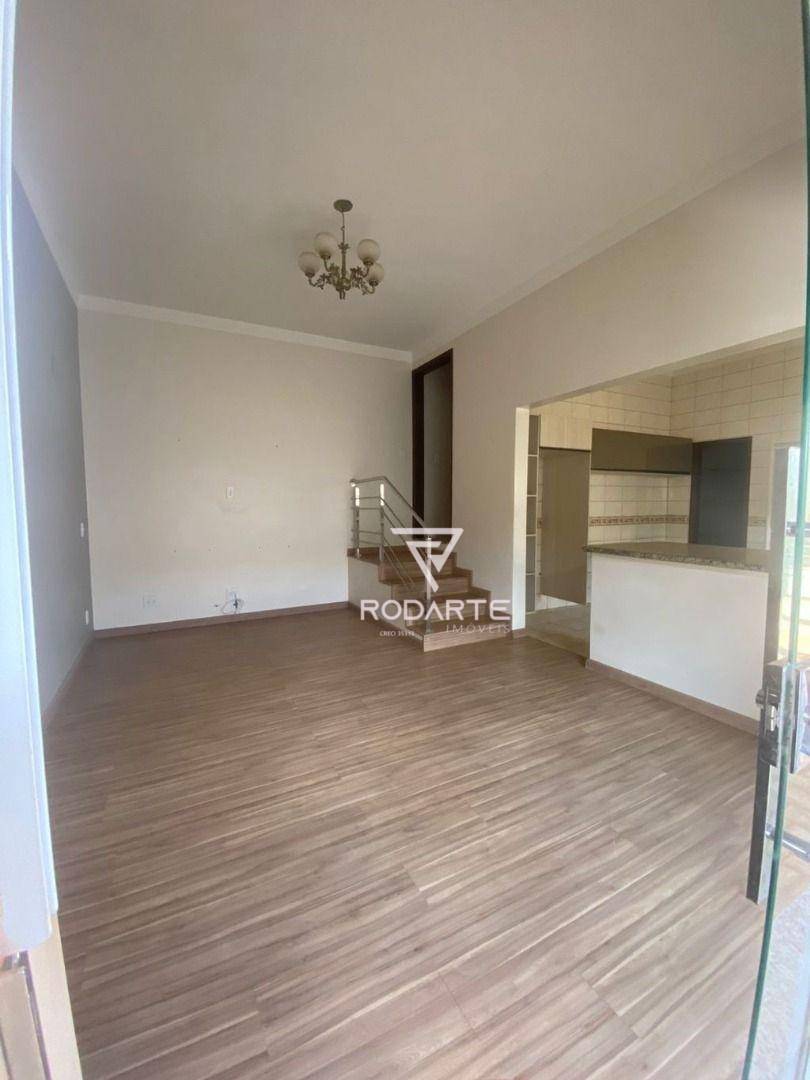 Casa à venda com 3 quartos, 244m² - Foto 22