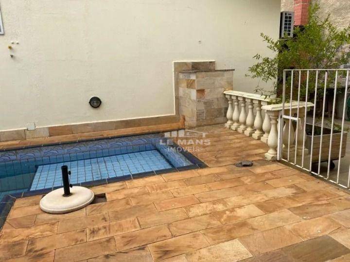 Casa à venda com 5 quartos, 283m² - Foto 23