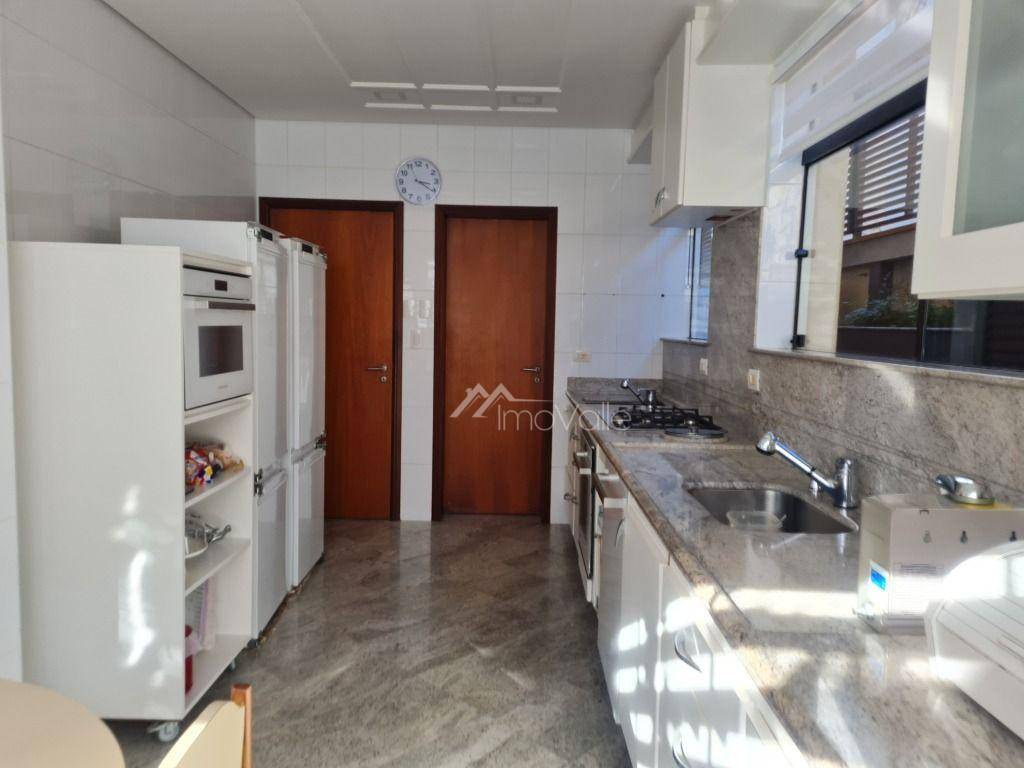 Casa de Condomínio à venda com 3 quartos, 281m² - Foto 15