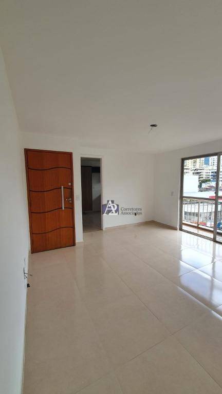 Apartamento à venda com 2 quartos, 79m² - Foto 19