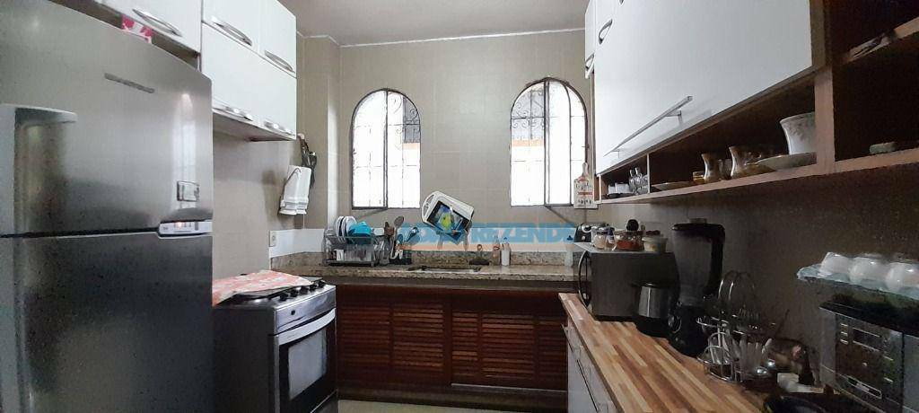 Casa de Condomínio à venda com 4 quartos, 173m² - Foto 18