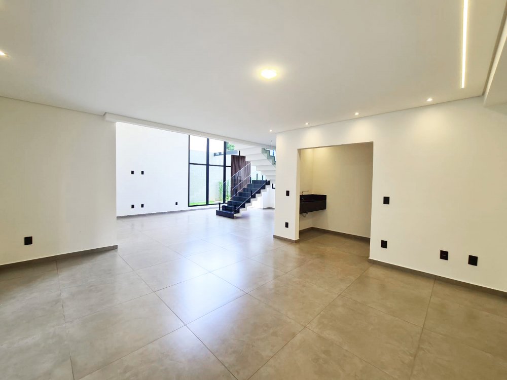 Casa de Condomínio à venda com 3 quartos, 420m² - Foto 3