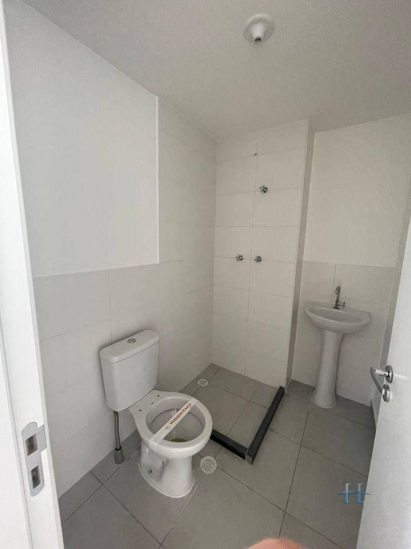 Apartamento para alugar com 2 quartos, 42m² - Foto 7