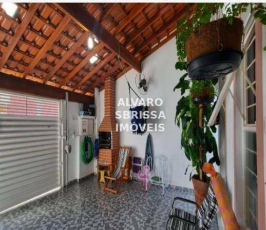 Casa à venda com 2 quartos, 97m² - Foto 7