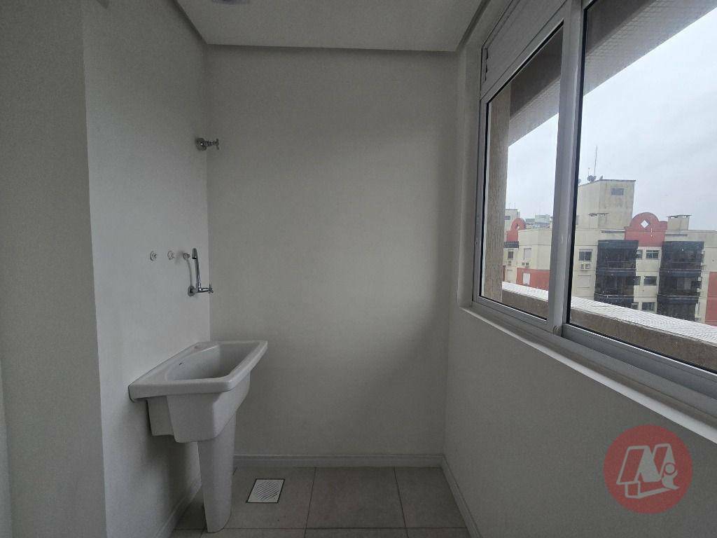 Apartamento para alugar com 3 quartos, 74m² - Foto 6