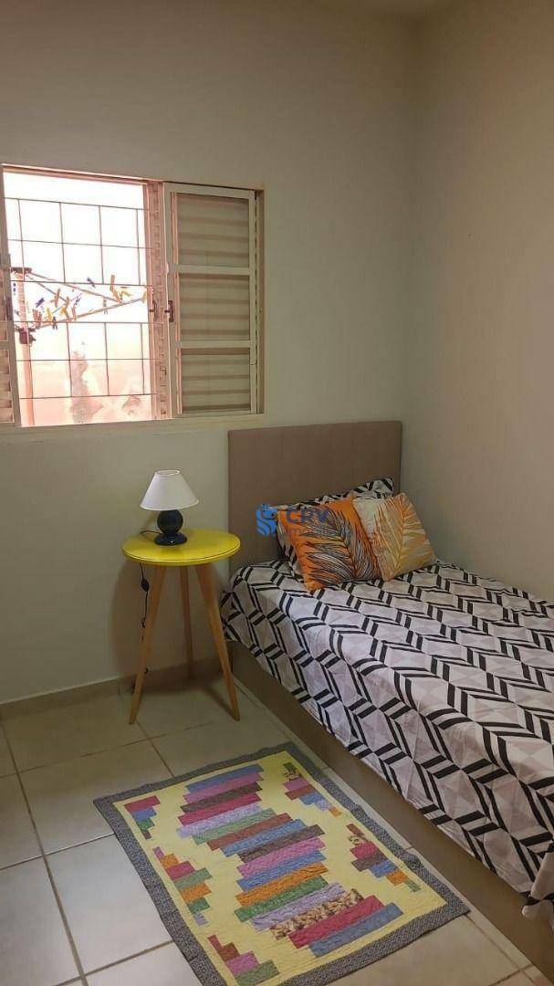 Casa à venda com 3 quartos, 90m² - Foto 15