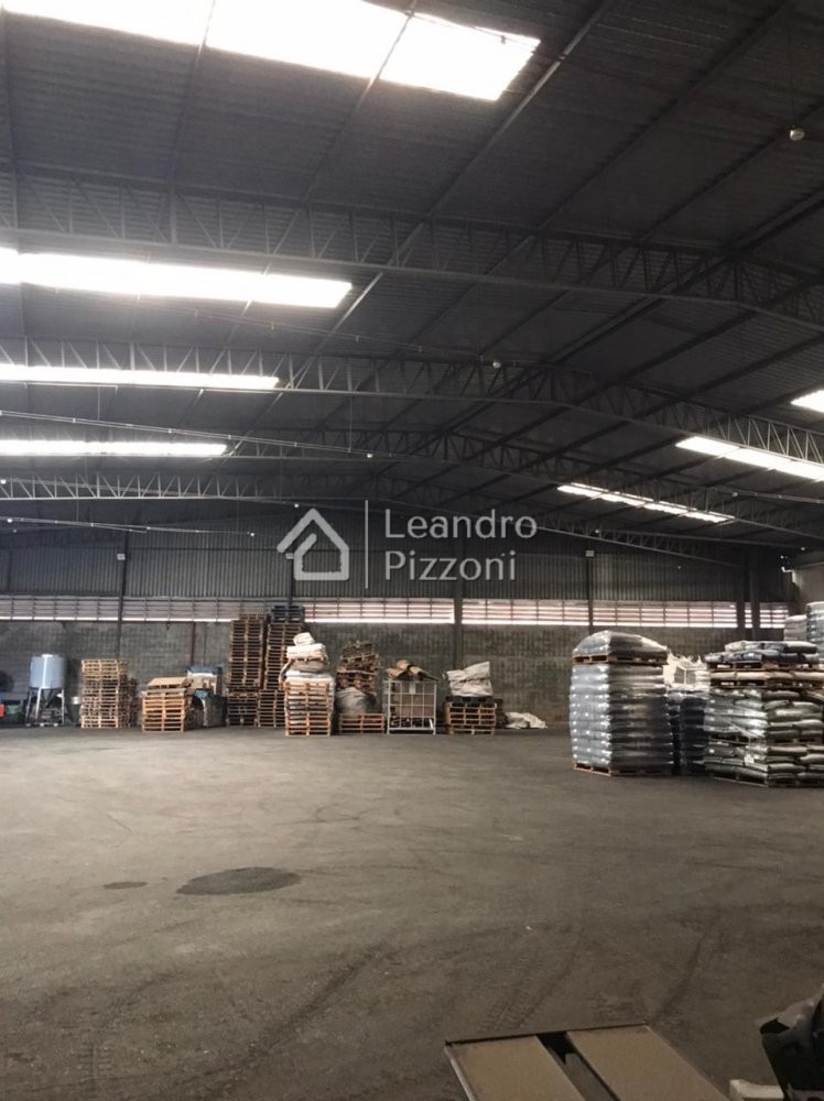 Depósito-Galpão-Armazém para alugar, 1500m² - Foto 3