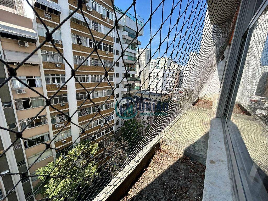 Apartamento à venda com 3 quartos, 204m² - Foto 24