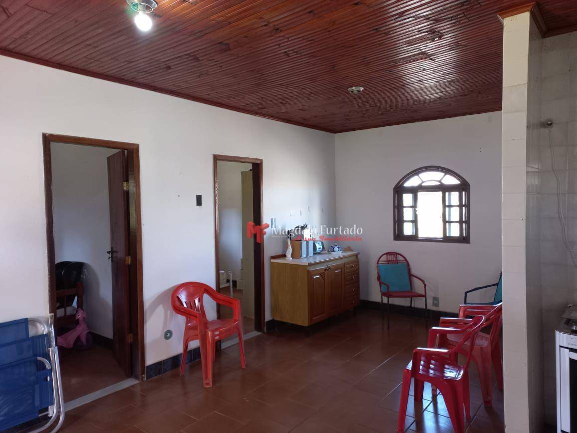 Casa à venda com 3 quartos, 80m² - Foto 3