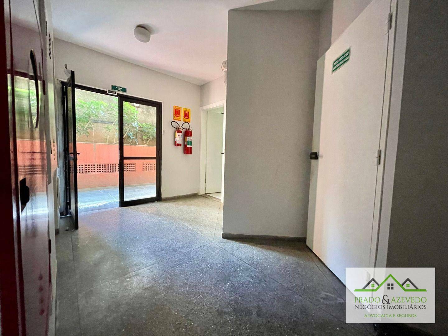 Apartamento à venda com 4 quartos, 245m² - Foto 25