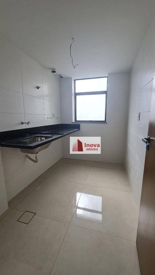 Apartamento à venda com 3 quartos, 170m² - Foto 15