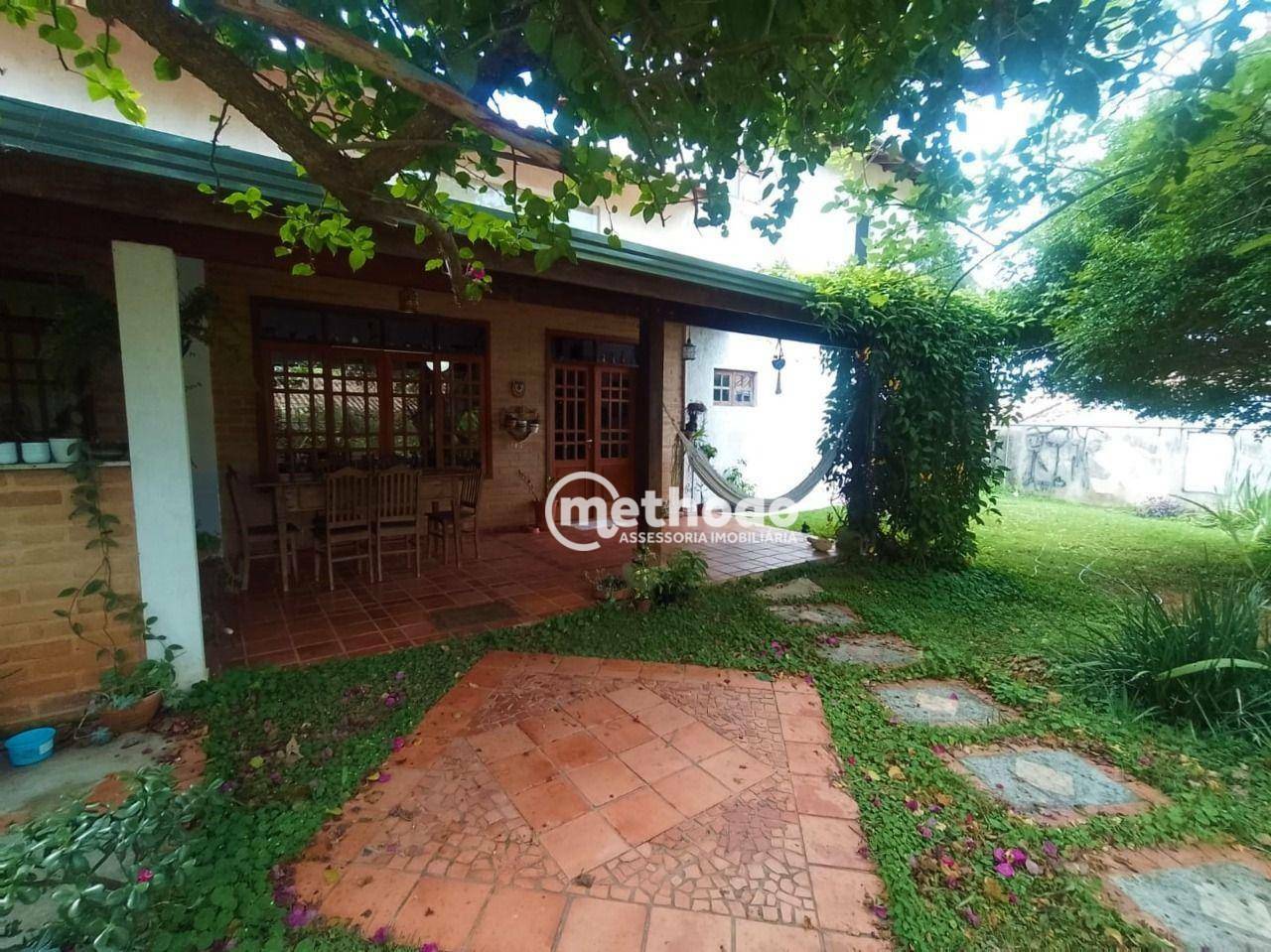 Casa de Condomínio à venda com 4 quartos, 362m² - Foto 1