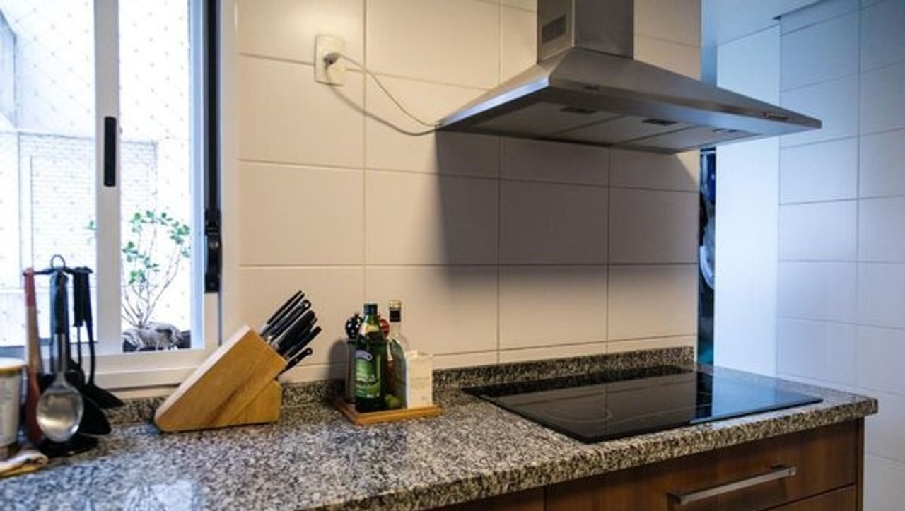 Apartamento à venda com 3 quartos, 135m² - Foto 9