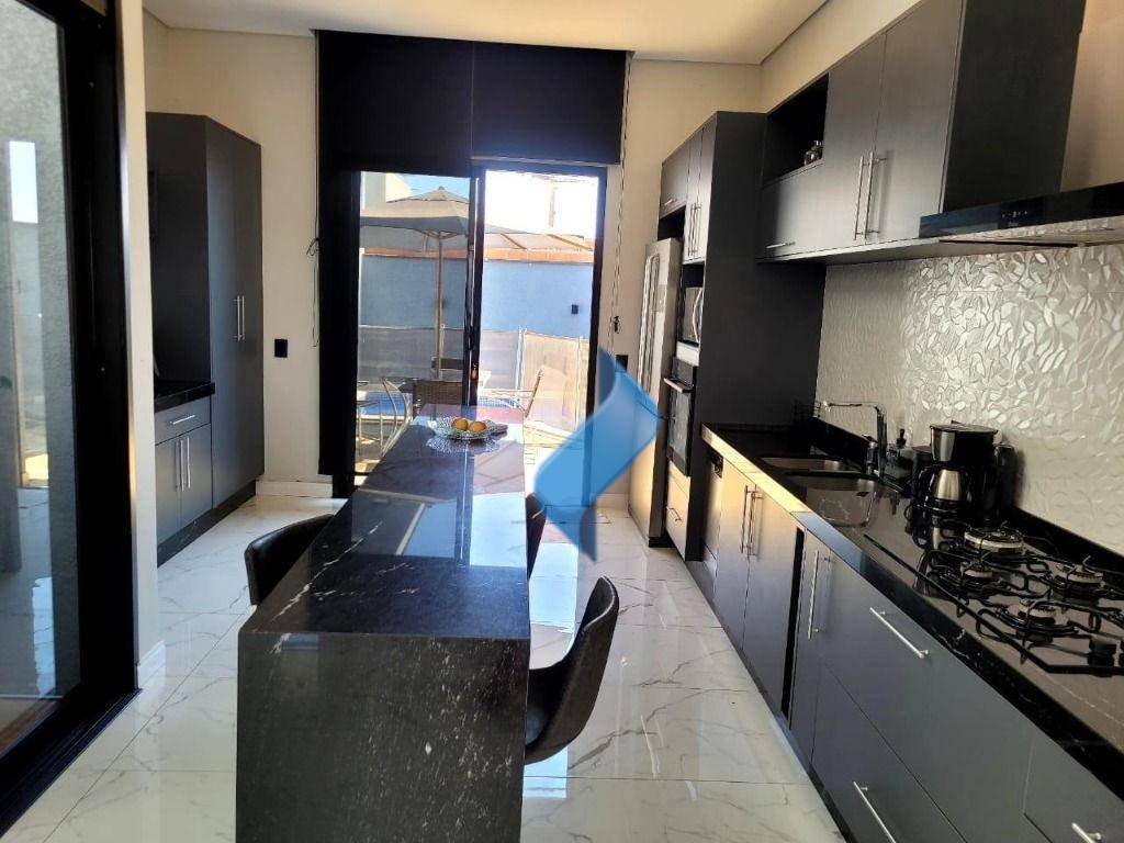 Casa de Condomínio à venda com 3 quartos, 205m² - Foto 5