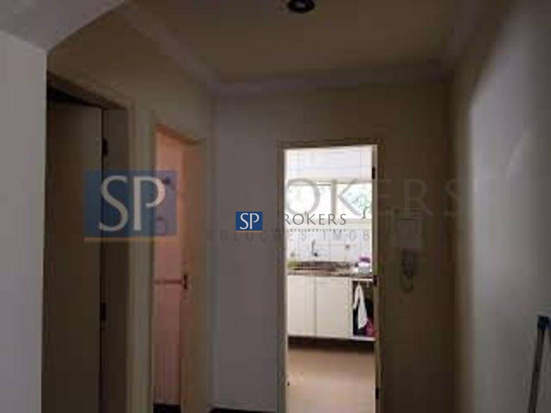 Apartamento para alugar com 2 quartos, 65m² - Foto 26