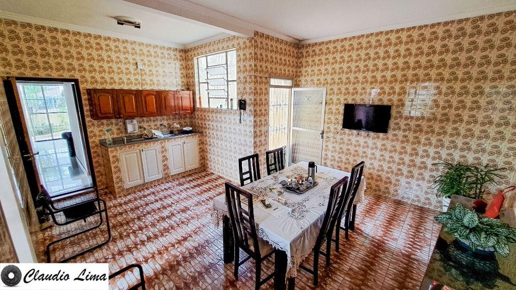 Casa à venda com 2 quartos, 185m² - Foto 16