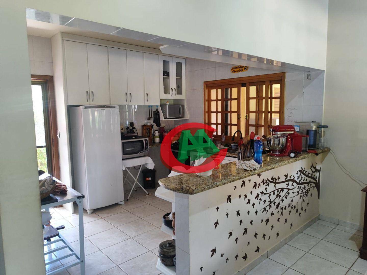 Chácara à venda com 3 quartos, 300m² - Foto 10