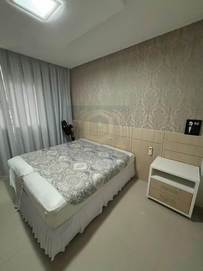 Apartamento à venda com 3 quartos, 120m² - Foto 4