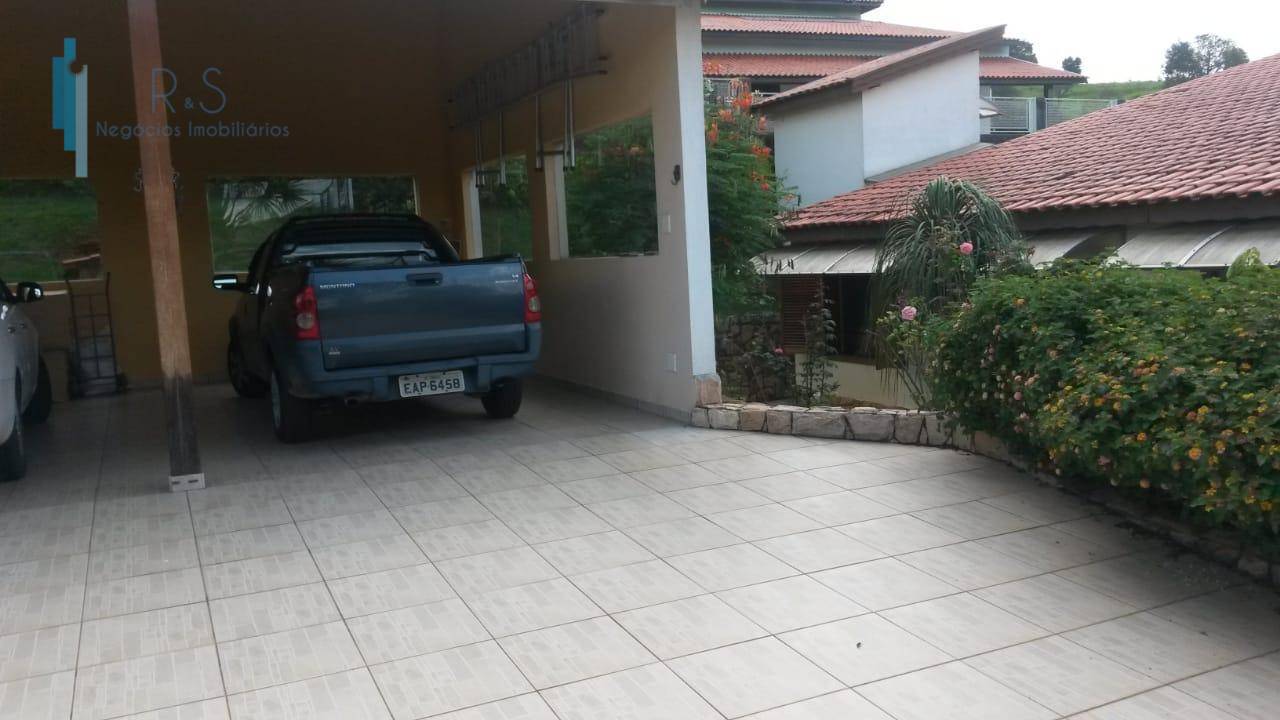 Casa de Condomínio à venda com 3 quartos, 400m² - Foto 5