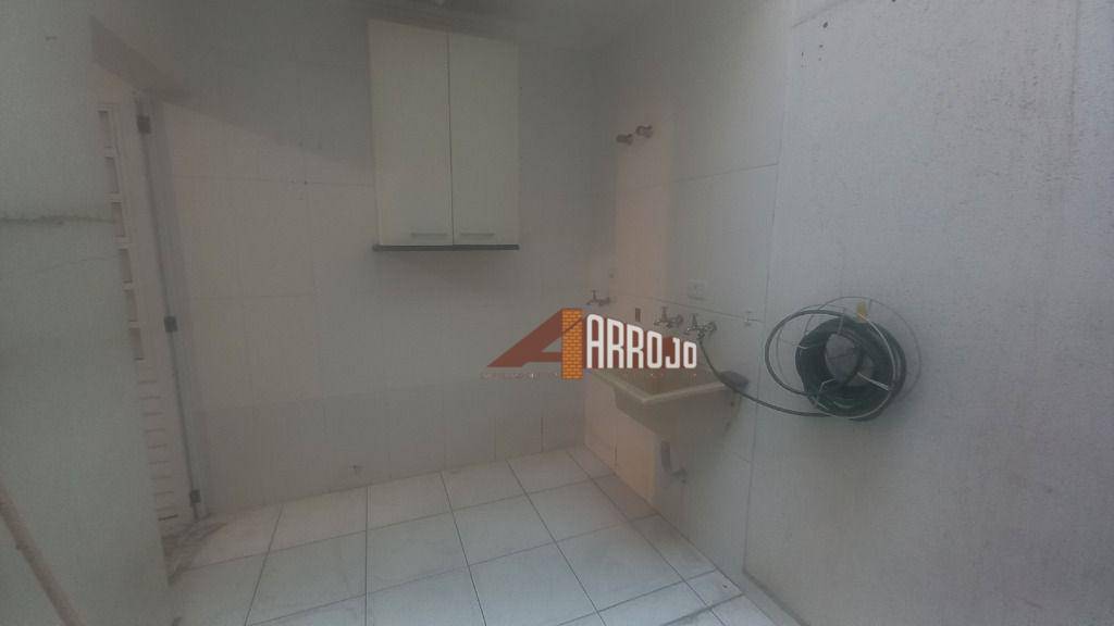 Sobrado à venda com 2 quartos, 67m² - Foto 7