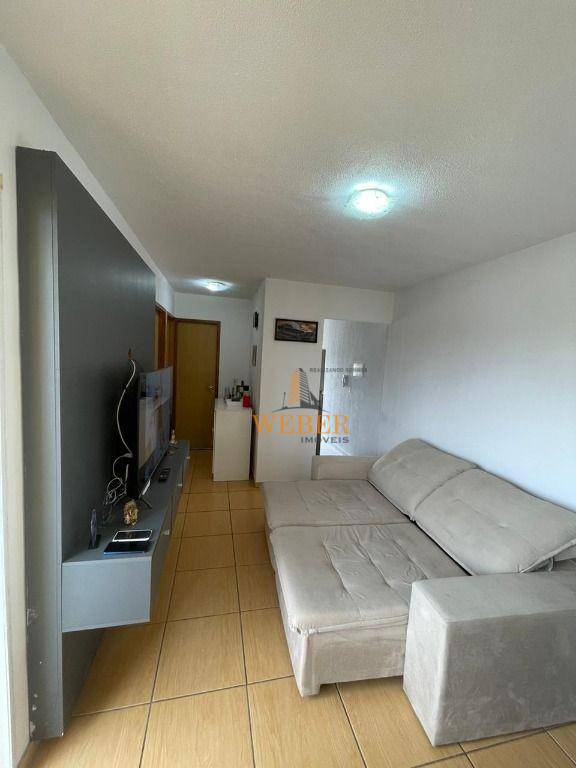 Apartamento à venda com 2 quartos, 45m² - Foto 4