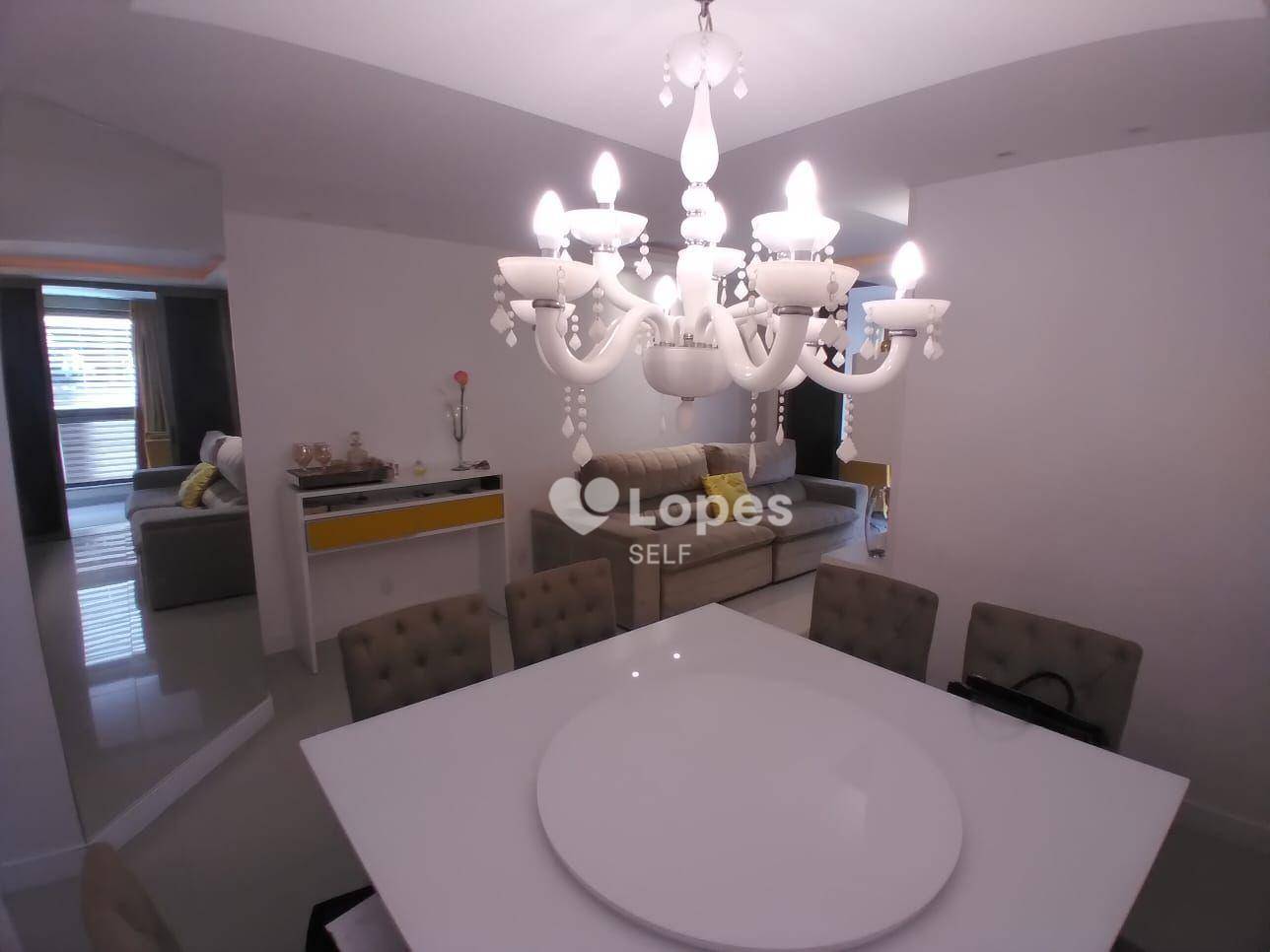 Apartamento à venda com 3 quartos, 116m² - Foto 4