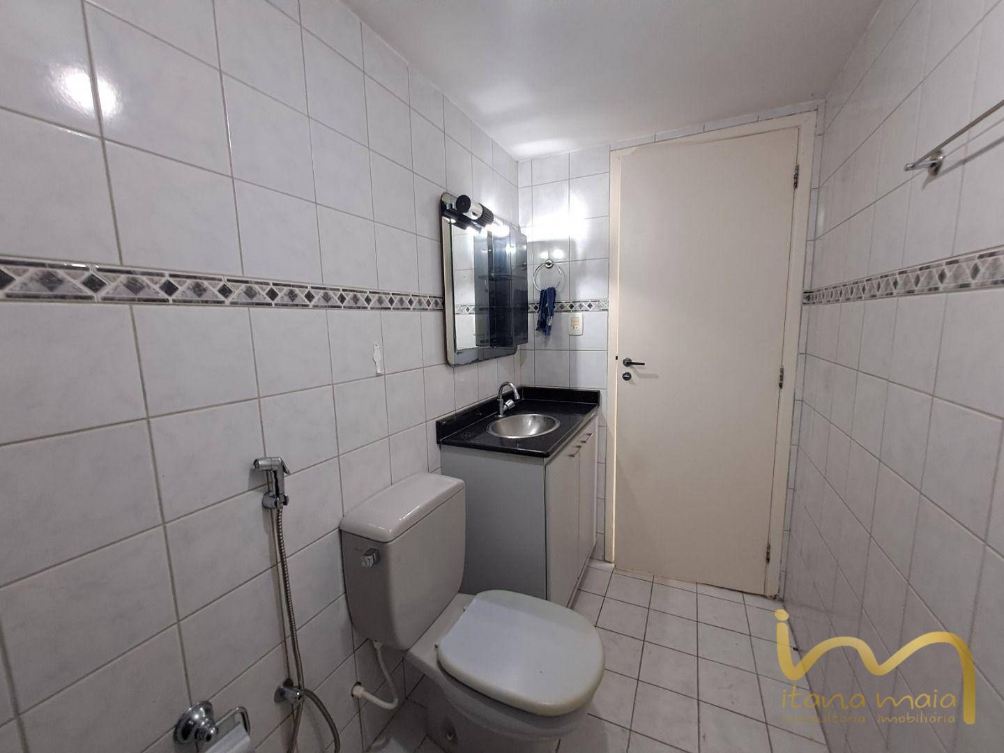 Apartamento à venda com 2 quartos, 67m² - Foto 10