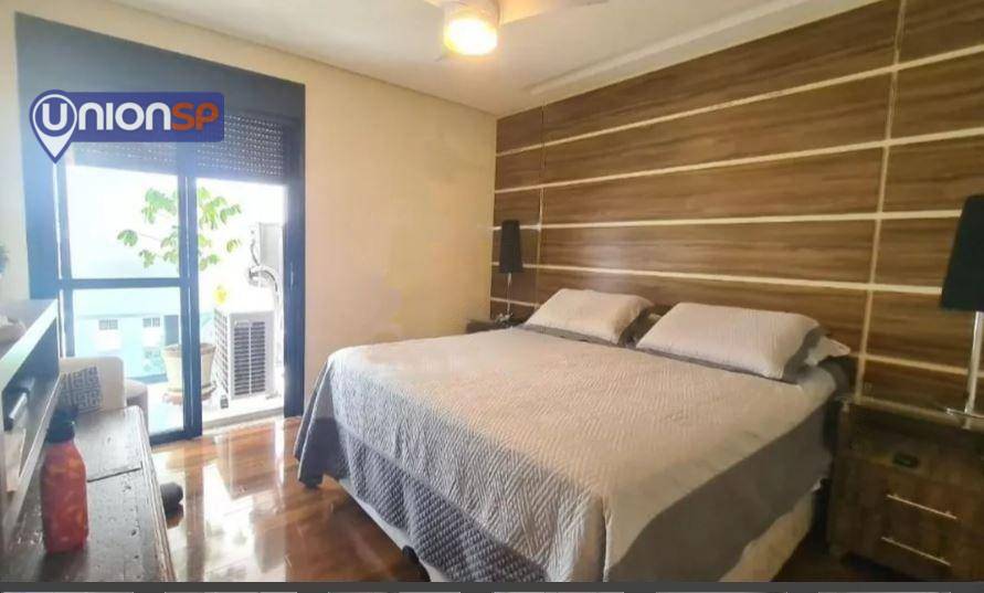 Apartamento à venda com 3 quartos, 157m² - Foto 4