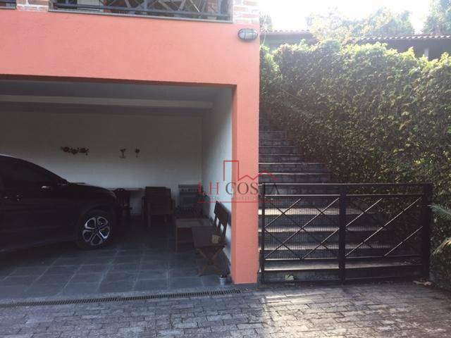 Casa de Condomínio à venda com 3 quartos, 222m² - Foto 29