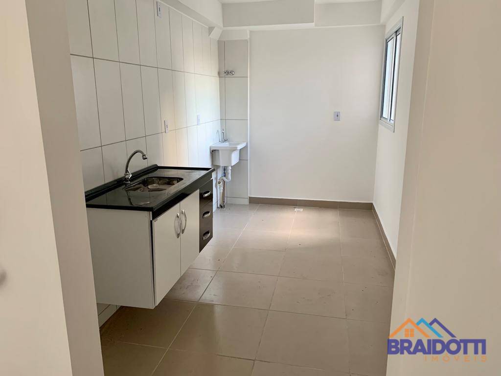 Apartamento à venda com 2 quartos, 58m² - Foto 7