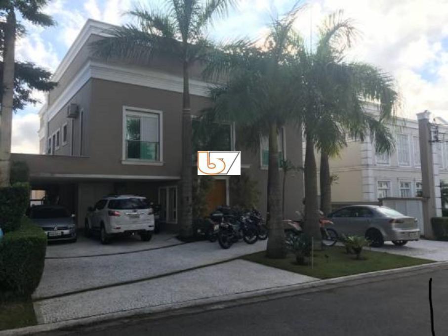 Casa de Condomínio para alugar com 4 quartos, 570m² - Foto 3