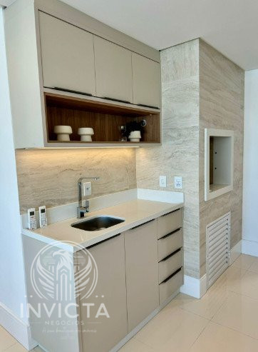 Apartamento à venda com 3 quartos, 130m² - Foto 11