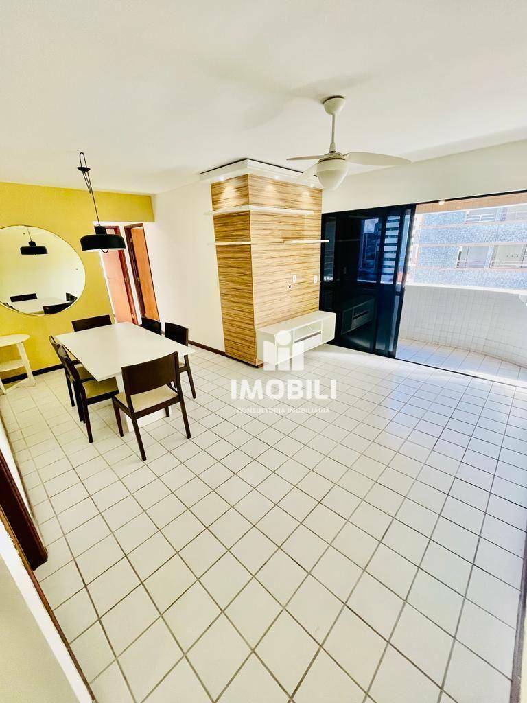 Apartamento à venda com 2 quartos, 68m² - Foto 2