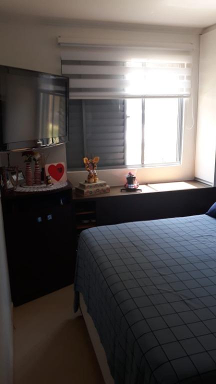 Apartamento à venda com 2 quartos, 64m² - Foto 21