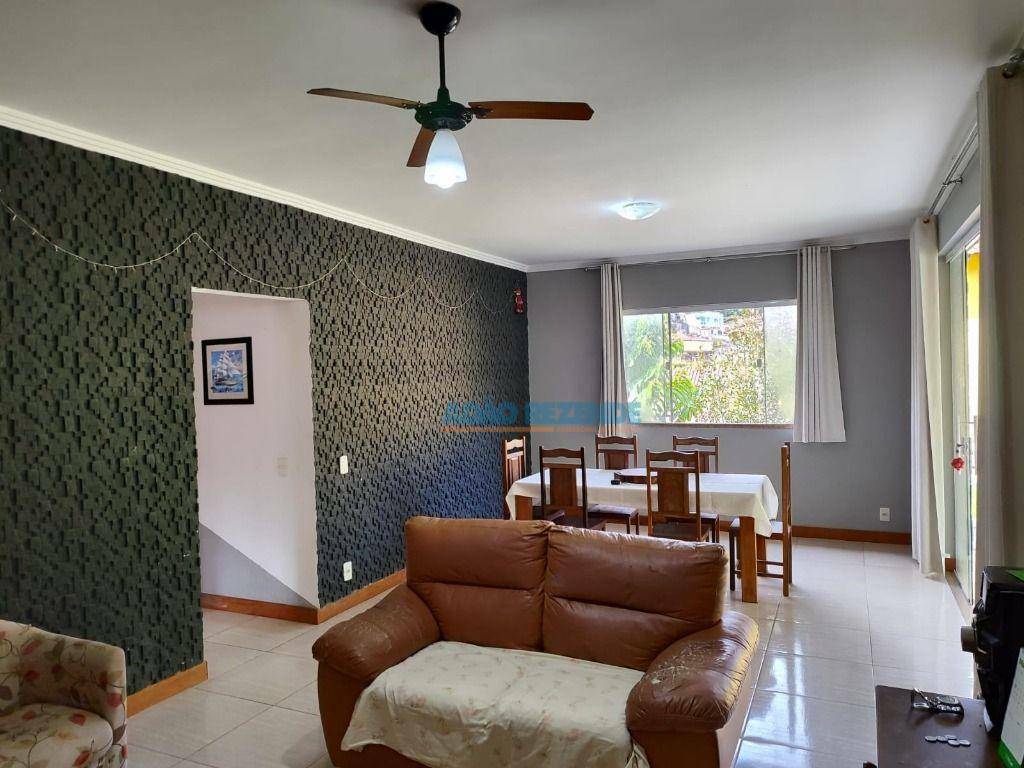 Casa à venda com 3 quartos, 150m² - Foto 2