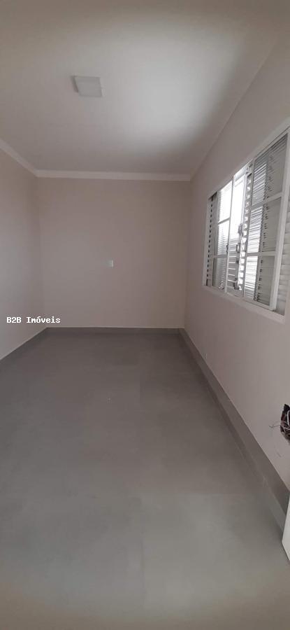 Casa à venda com 3 quartos, 193m² - Foto 16